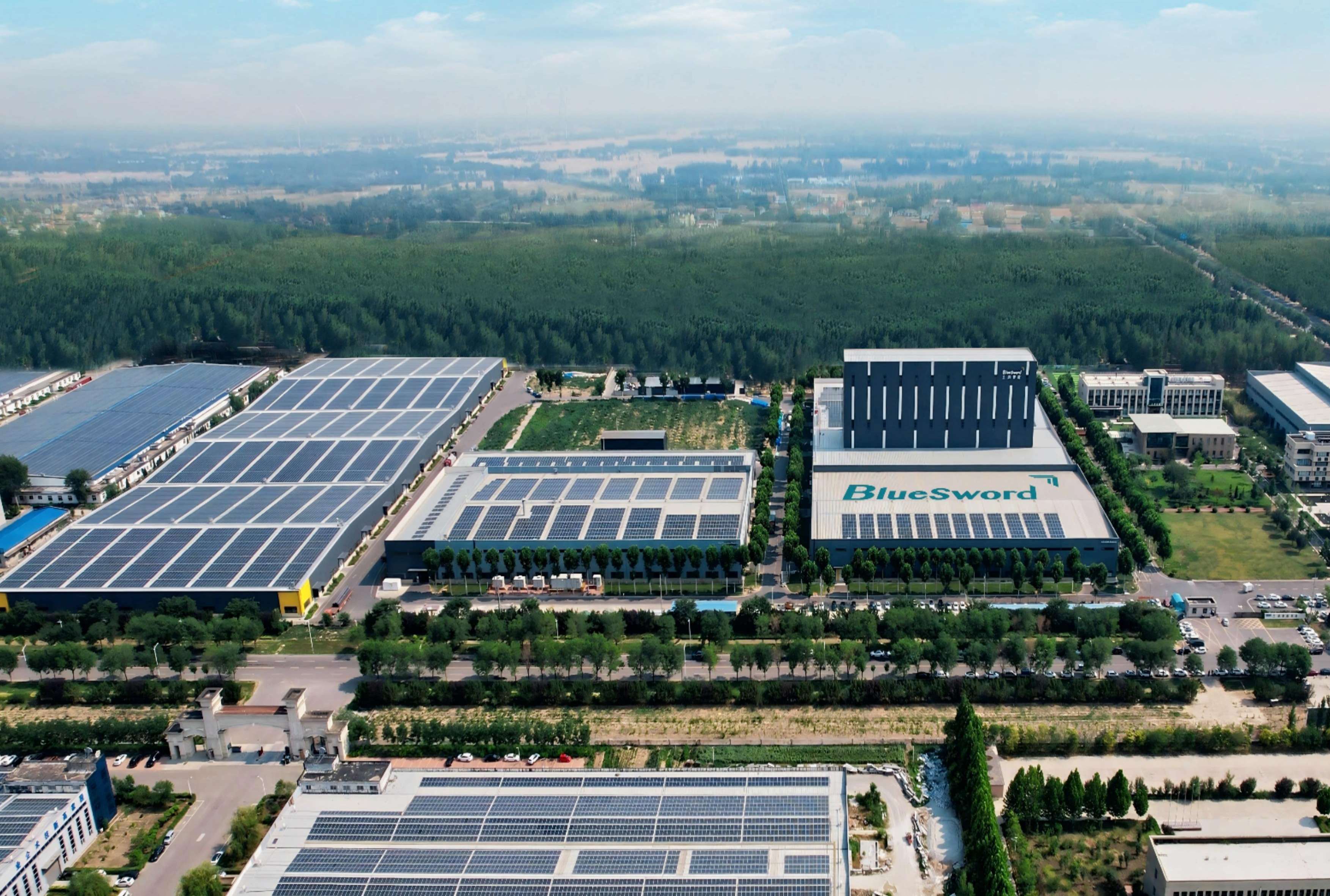 新-厂区航拍2025 (4)(1).jpg